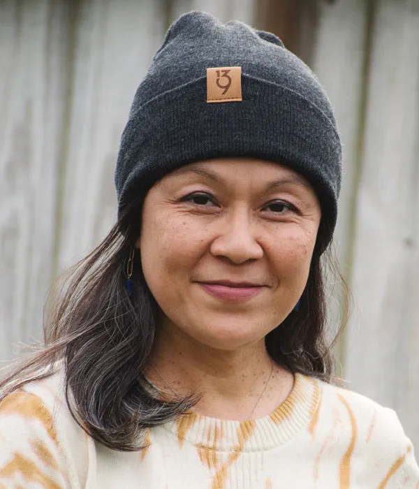 139 Logo Beanie – Charcoal