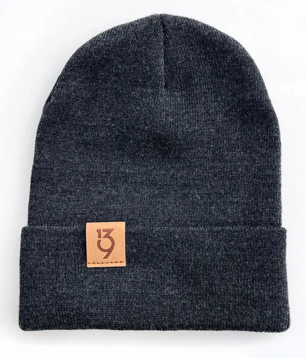139 Logo Beanie – Charcoal