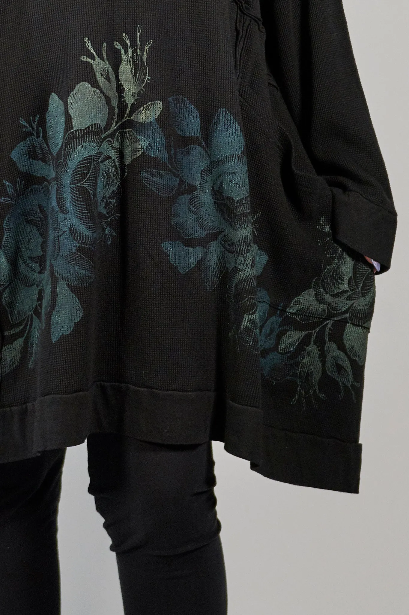 2207 Thermal Travel All Roads Thermal Tunic Black-P
