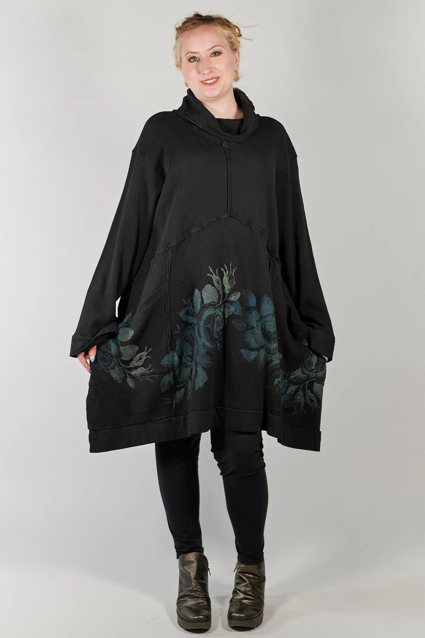 2207 Thermal Travel All Roads Thermal Tunic Black-P