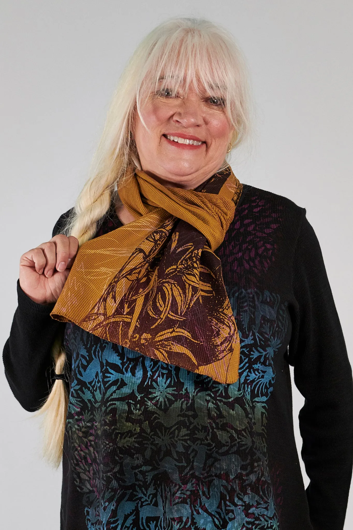 8001 Thermal Scarf Palo Santo-P