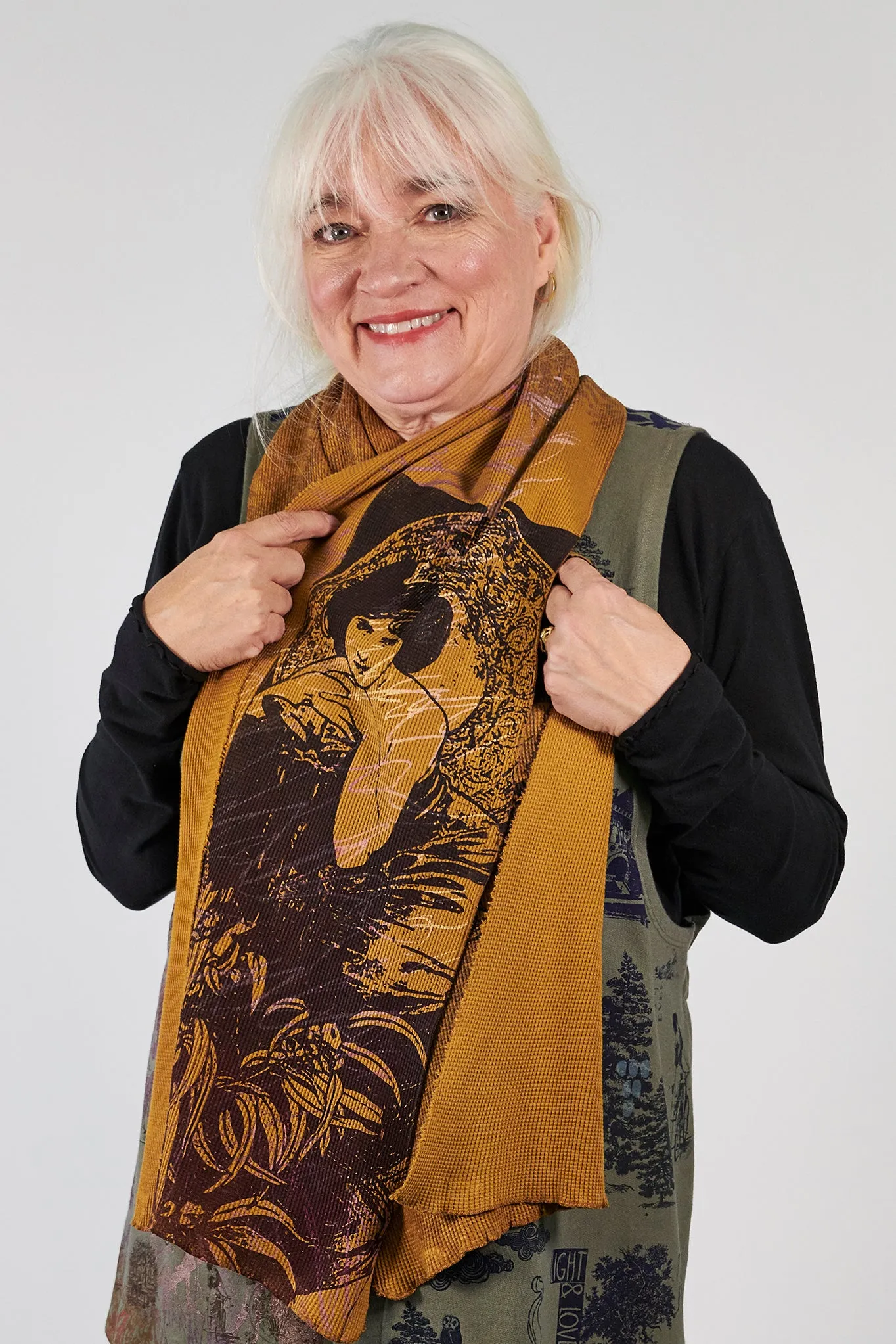 8001 Thermal Scarf Palo Santo-P