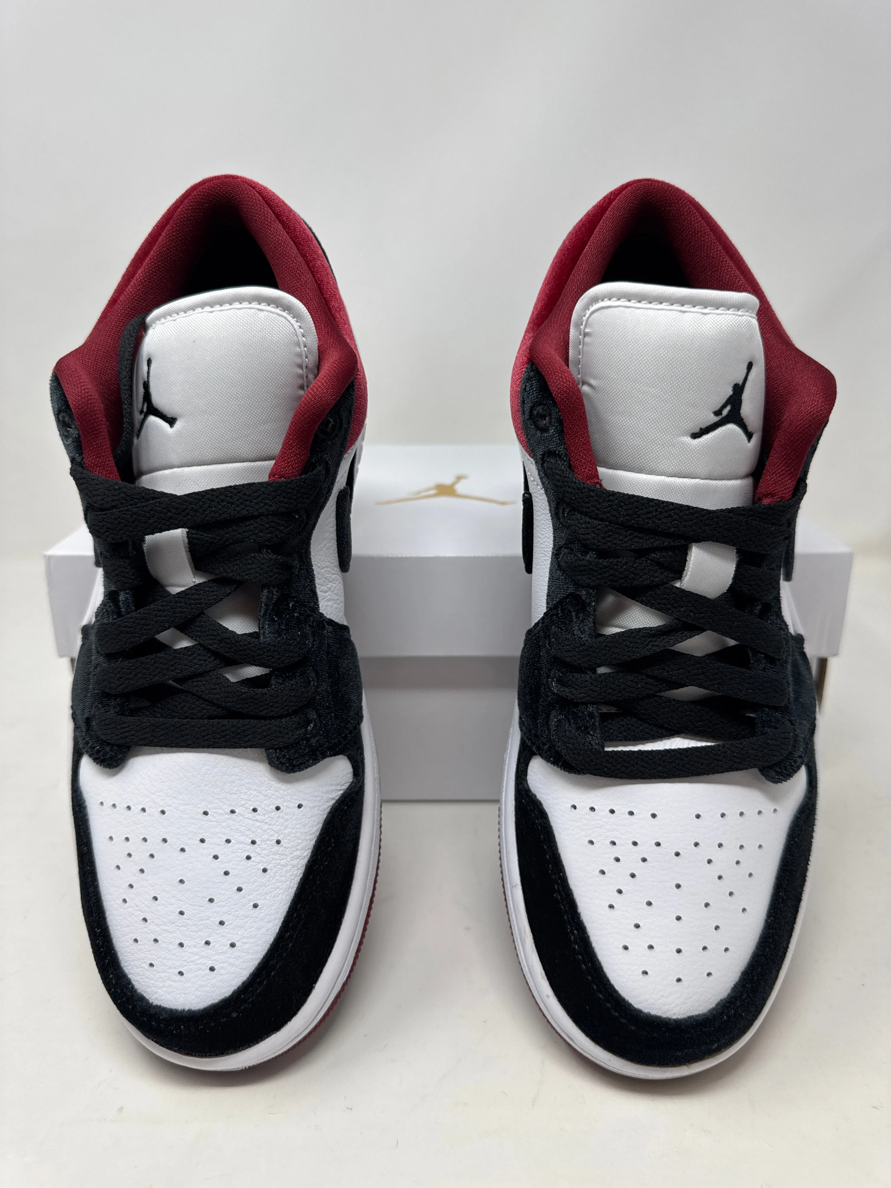 Air Jordan 1 Low SE, Velvet Black Toe (Women's)