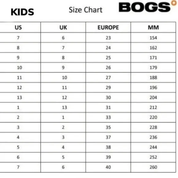 BOGS CASEY POMPONS DOTS WINTER SNOWBOOTS