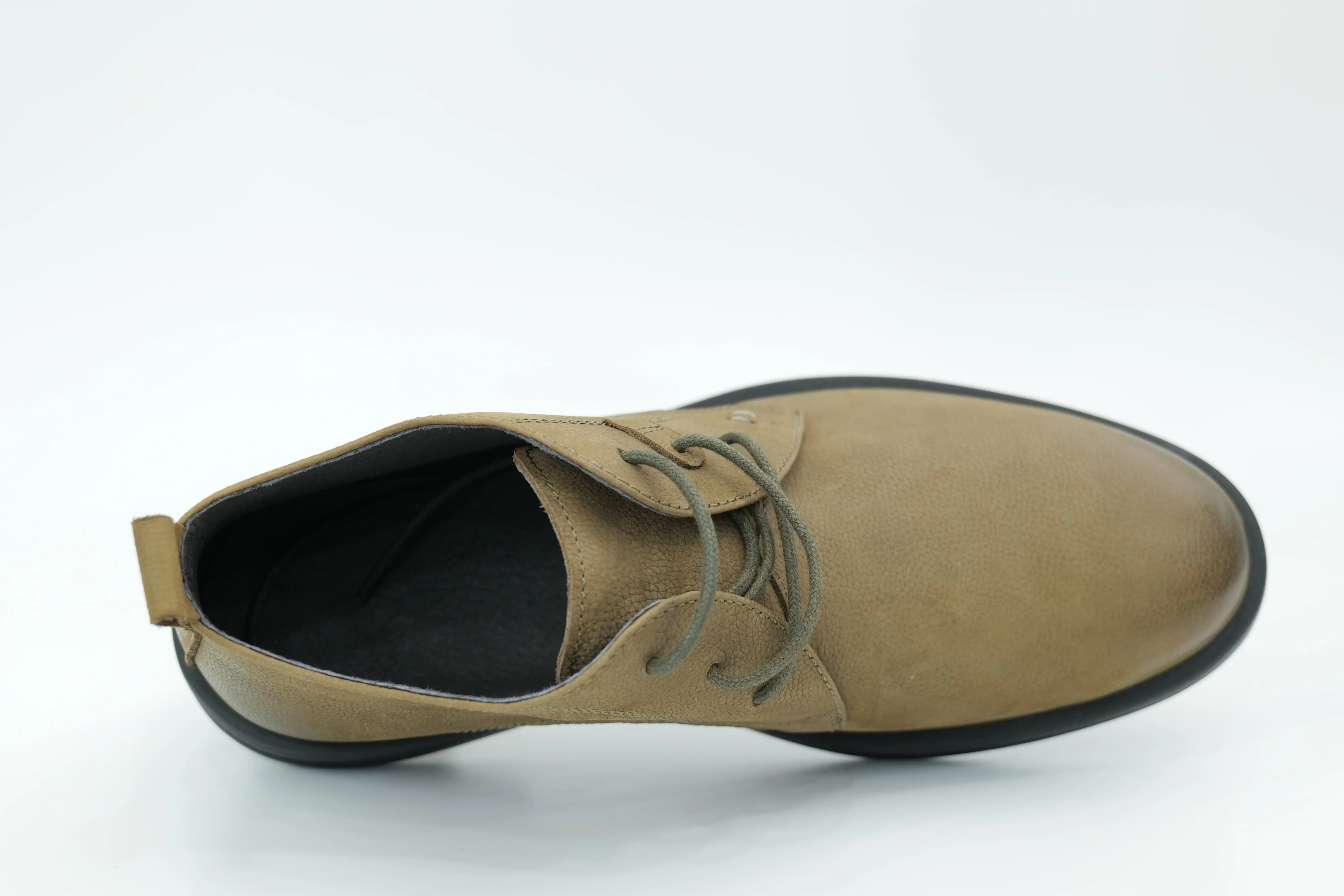 Casual shoes