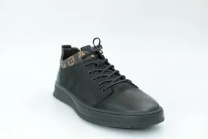 Casual shoes
