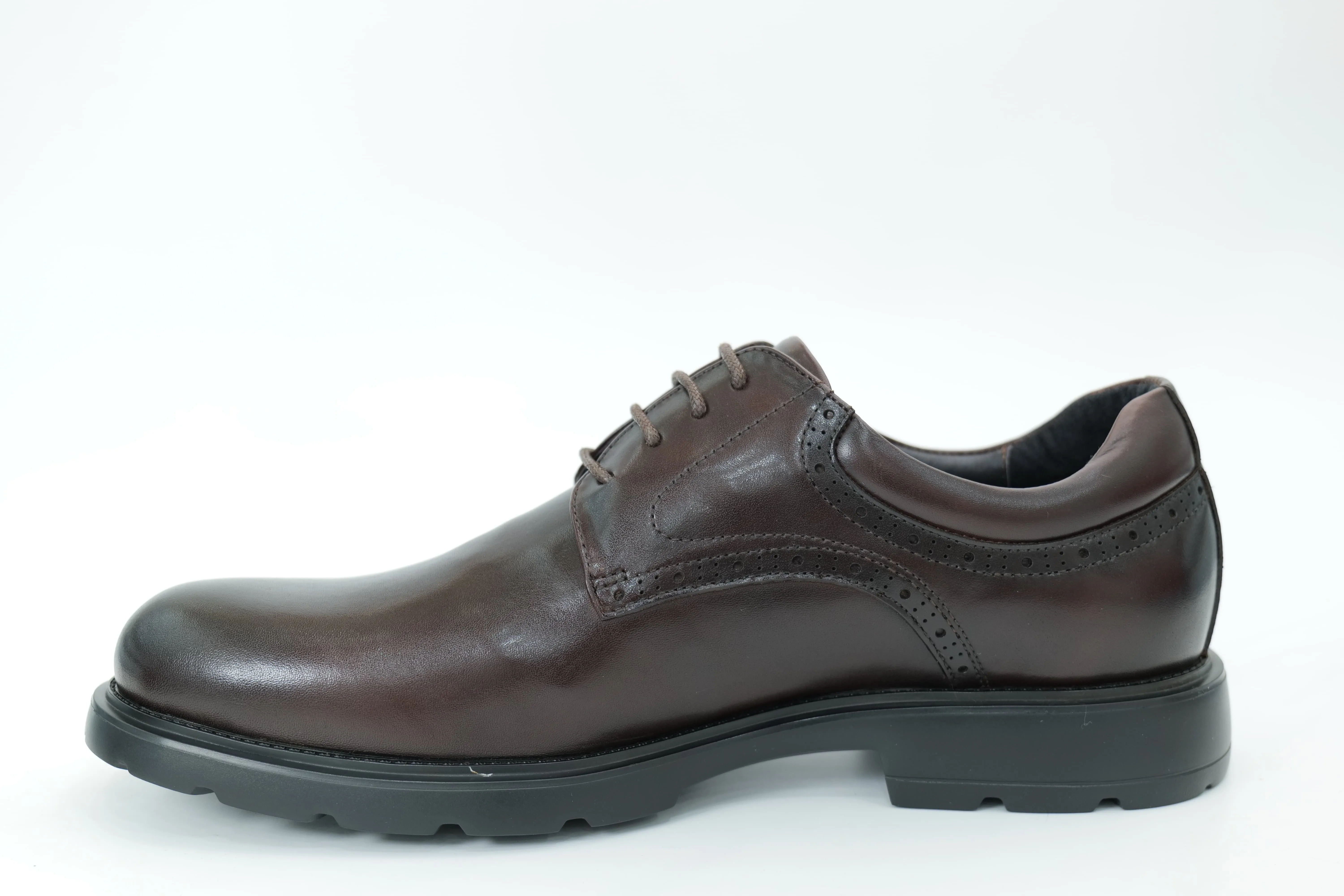 Casual shoes
