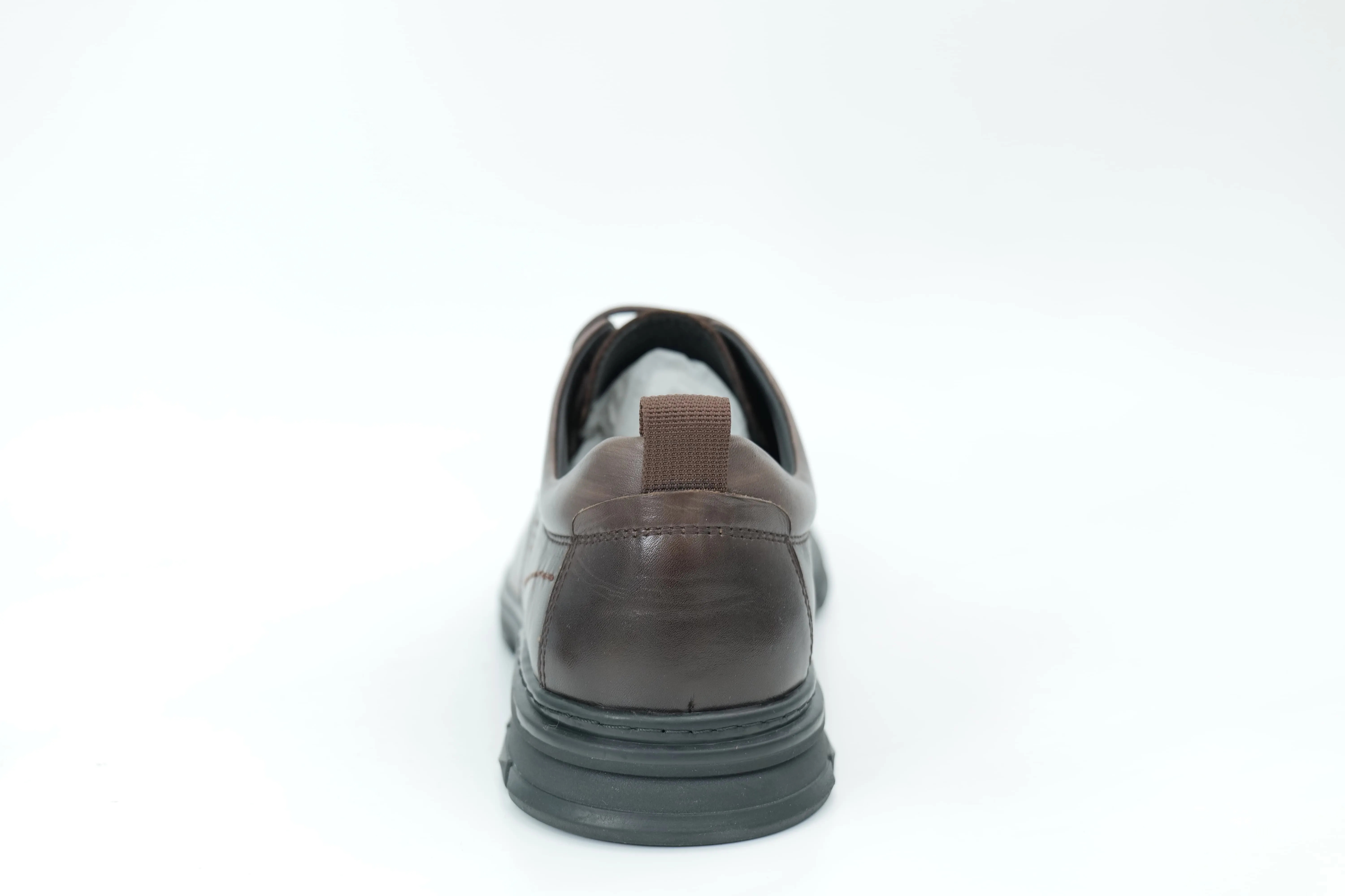 Casual shoes