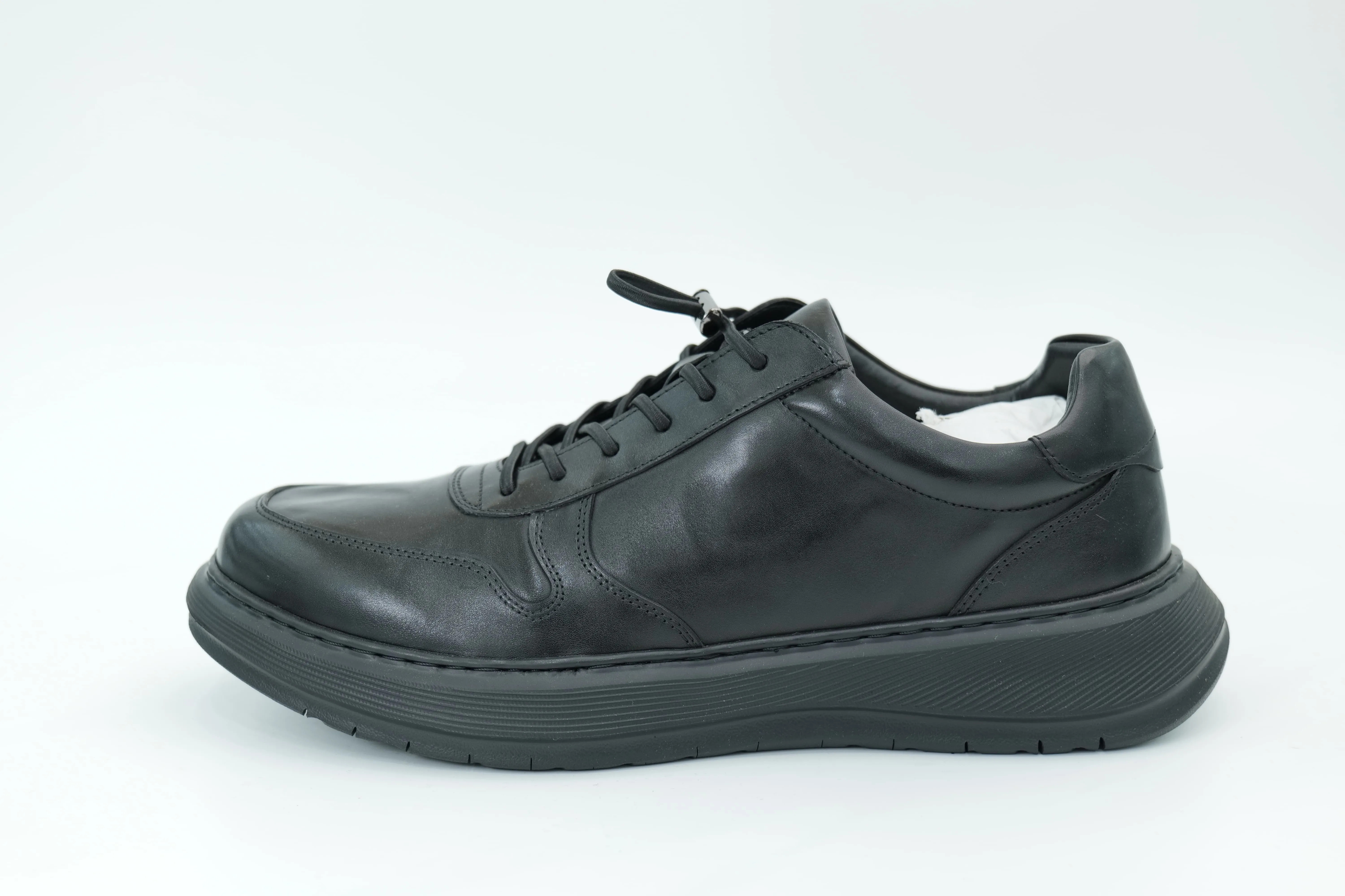 Casual shoes