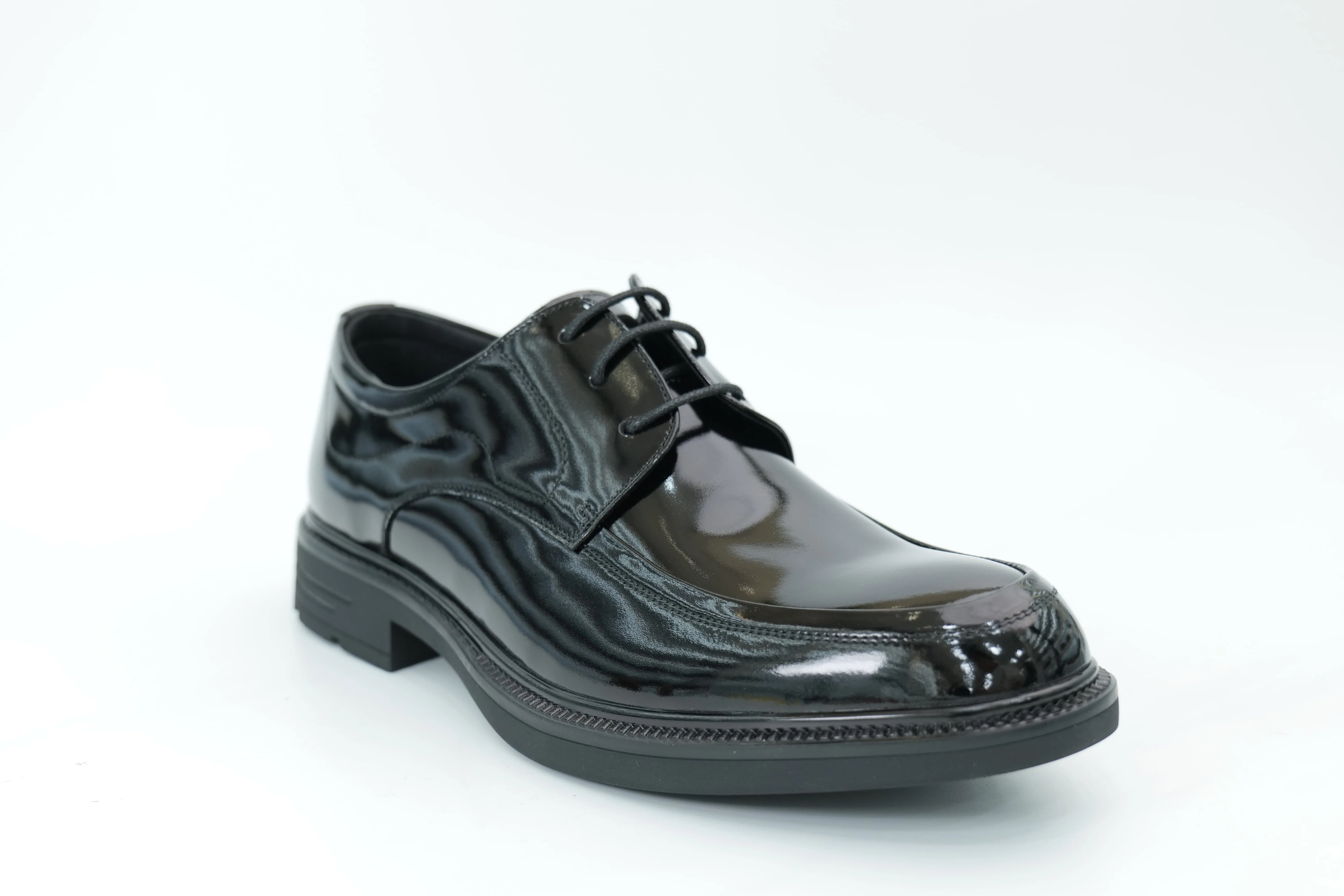 Casual shoes