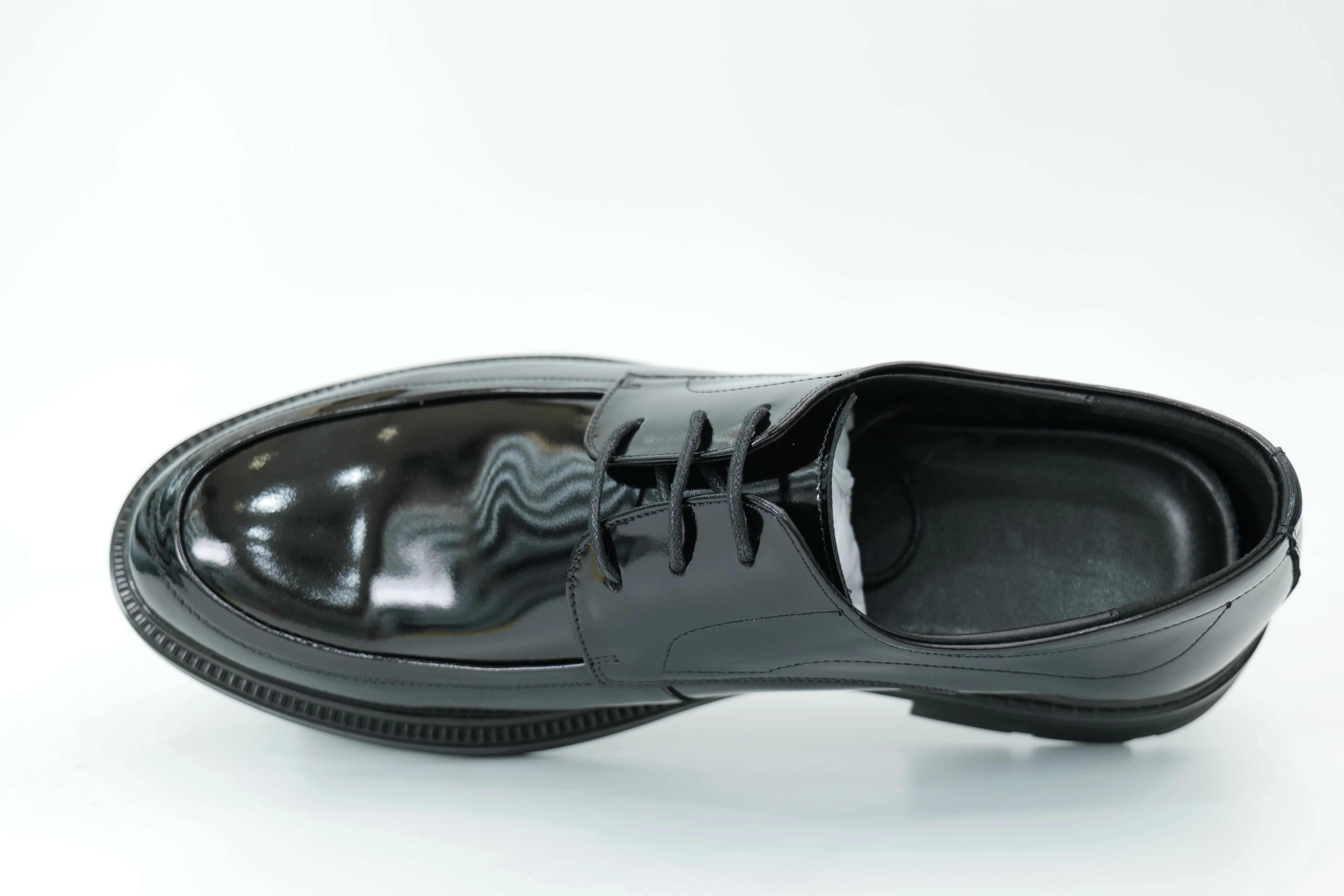 Casual shoes