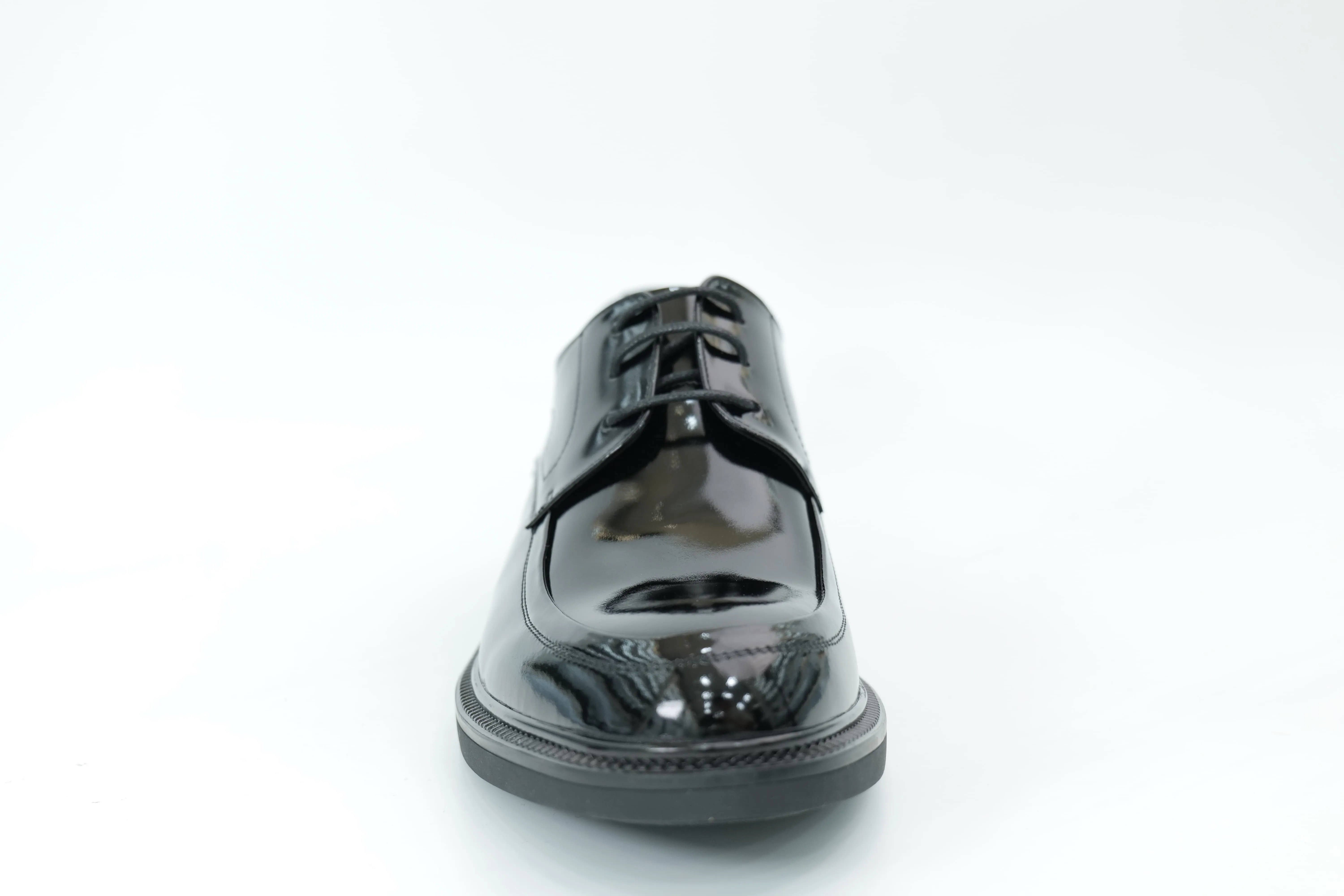 Casual shoes
