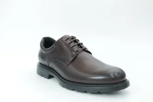 Casual shoes