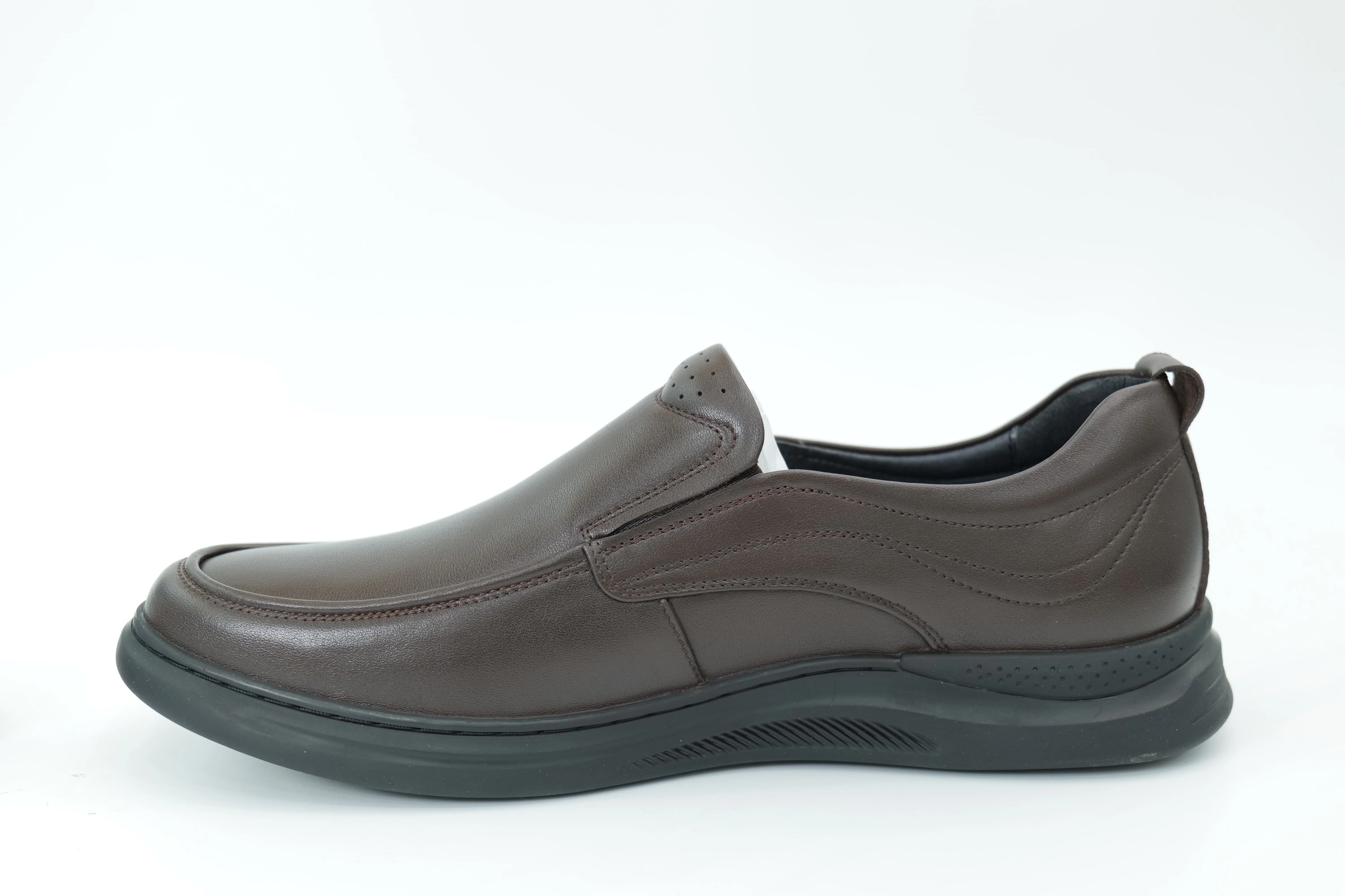 Casual shoes