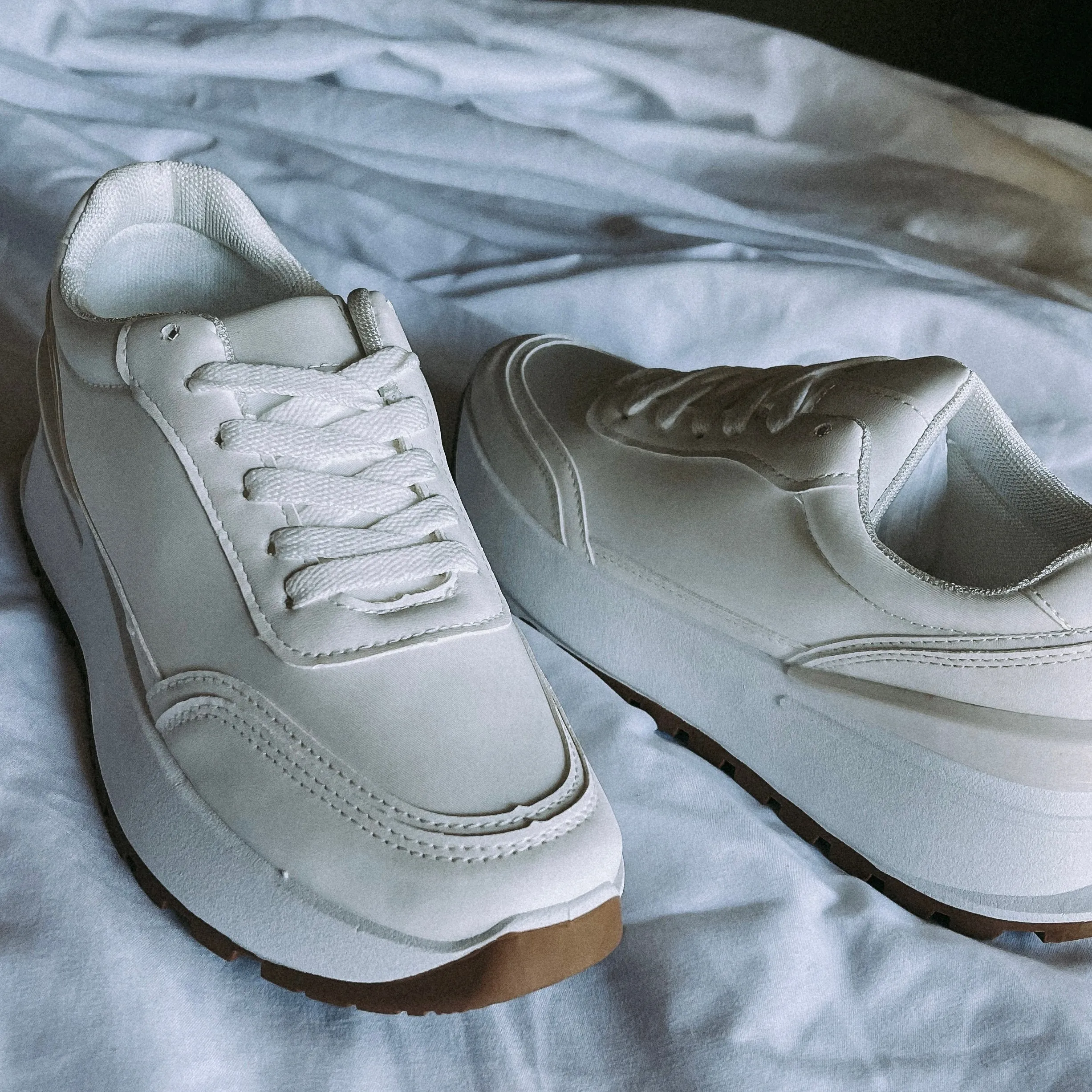 Everywhere Casual Sneakers - LAST ONE