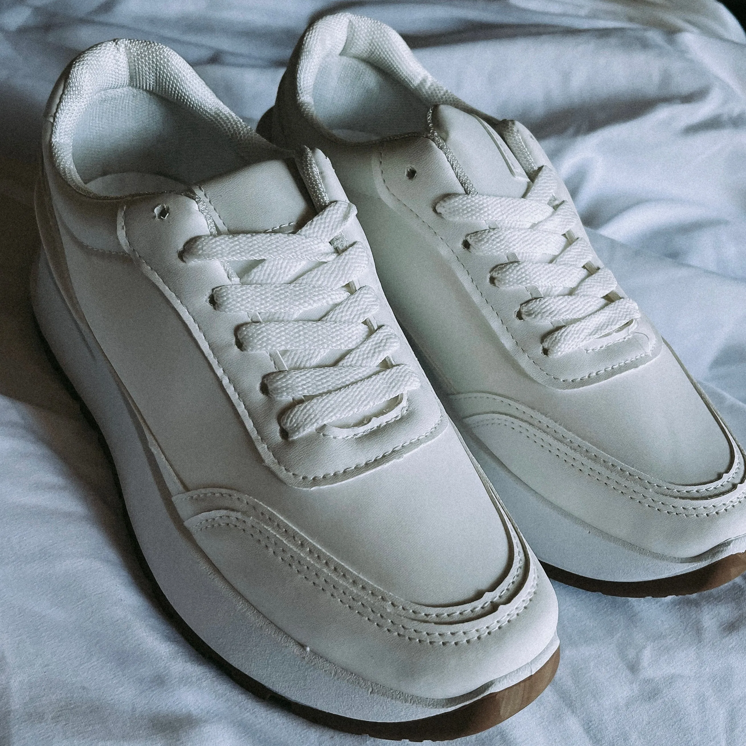 Everywhere Casual Sneakers - LAST ONE