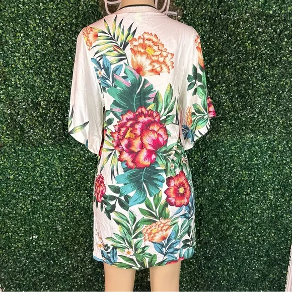FARM Rio Mini T-Shirt White Dress Red Flowers Size S