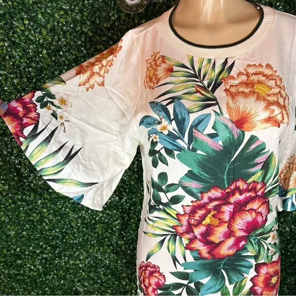 FARM Rio Mini T-Shirt White Dress Red Flowers Size S