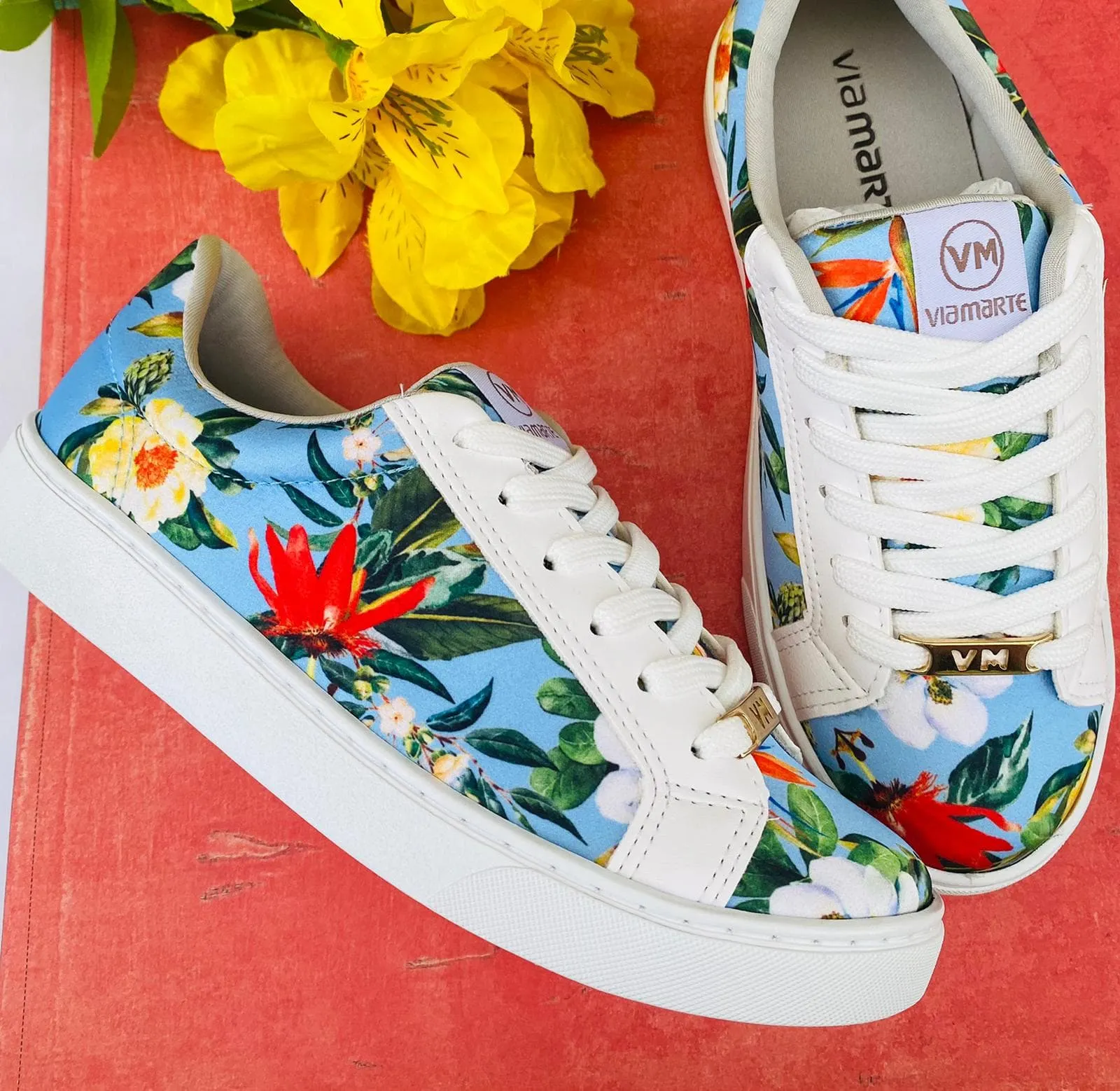 Floral Print Sneakers Via Marte