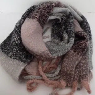 FREE Spirit Fluffy Scarf Grey Pink