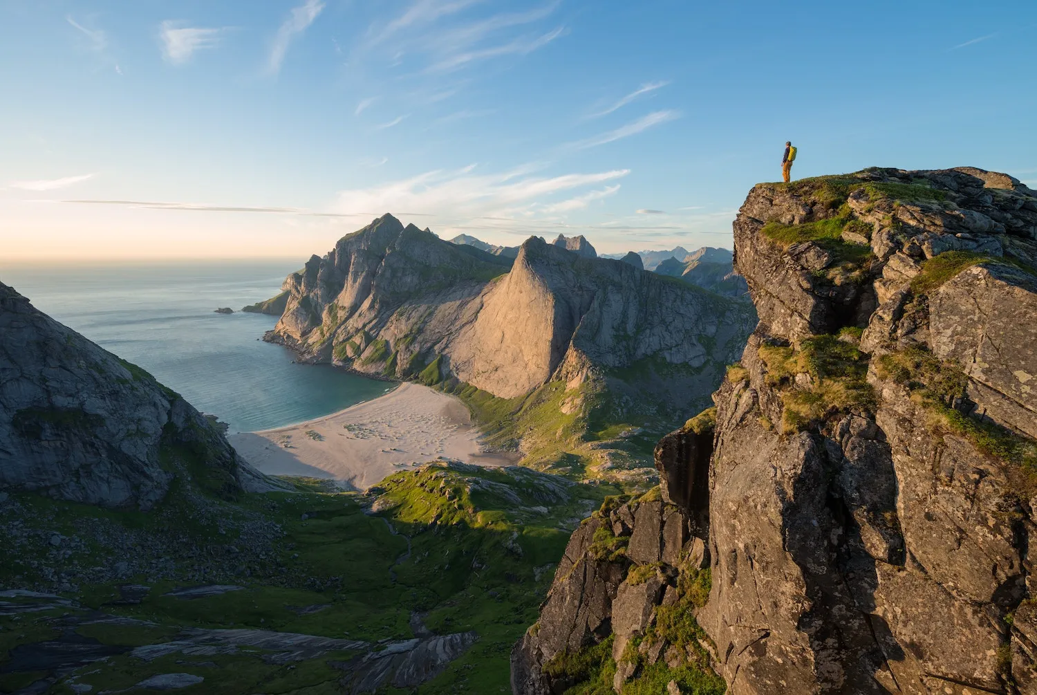 Gestalten - Wanderlust Nordics - Exploring Trails in Scandinavia