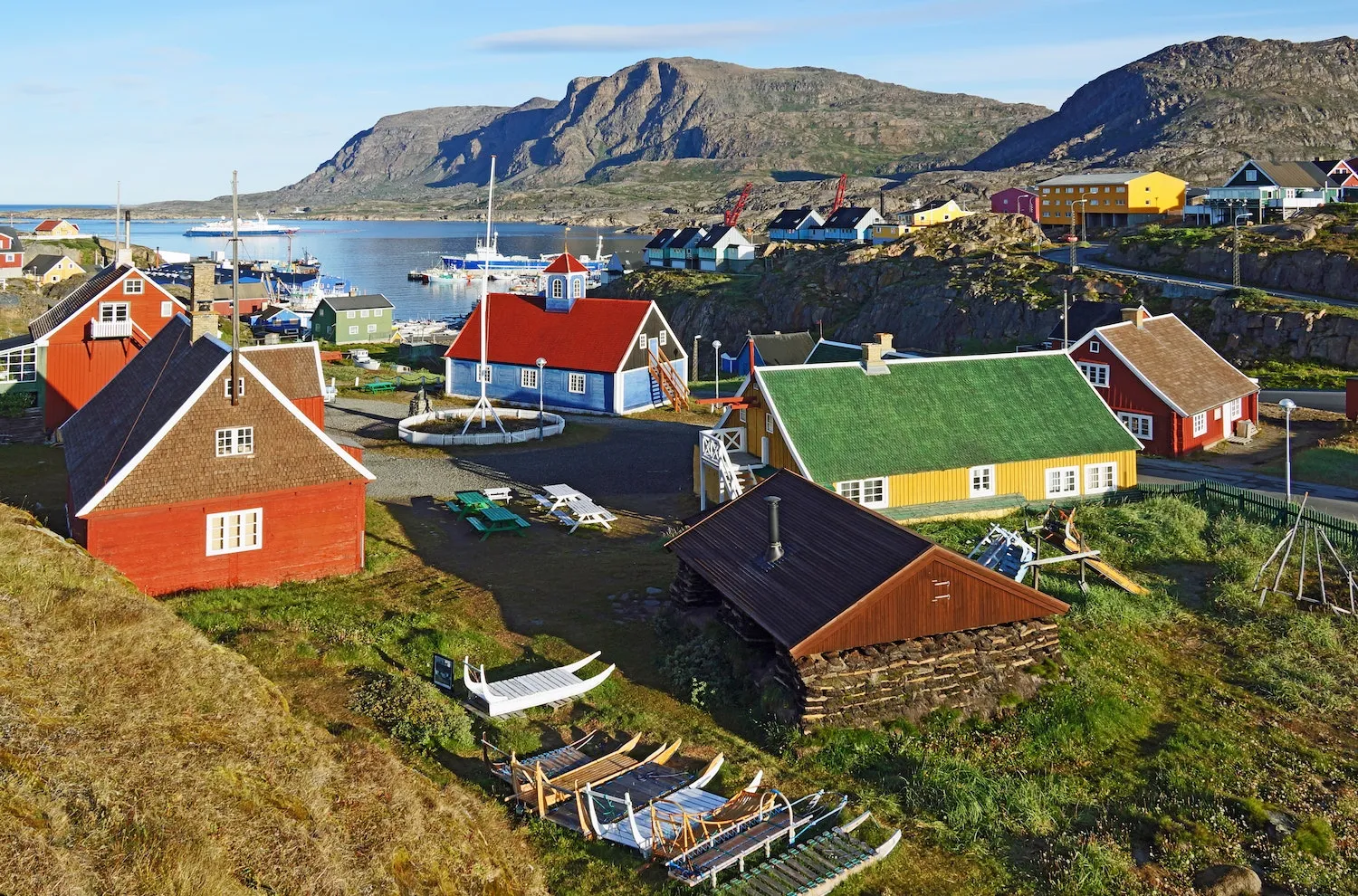 Gestalten - Wanderlust Nordics - Exploring Trails in Scandinavia