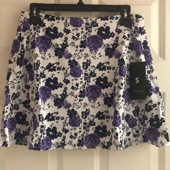 Ibkul Golf/Tennis/Athletic/Athleisure Skort, NWT!