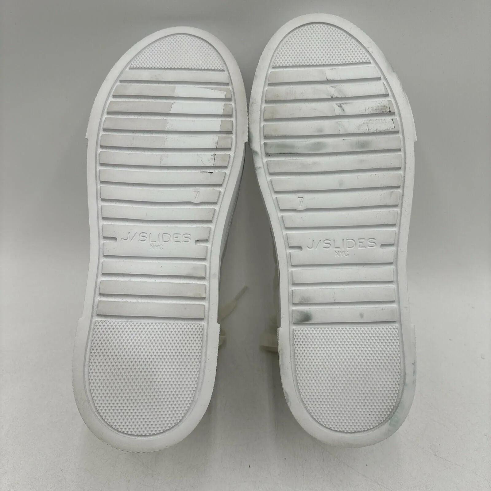 J/Slides NYC Aimee White Leather Quilted Low Top Lace Up Sneakers Women’s Size 7 - Very Good
