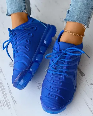 Lace up Front Breathable Casual Sneaker