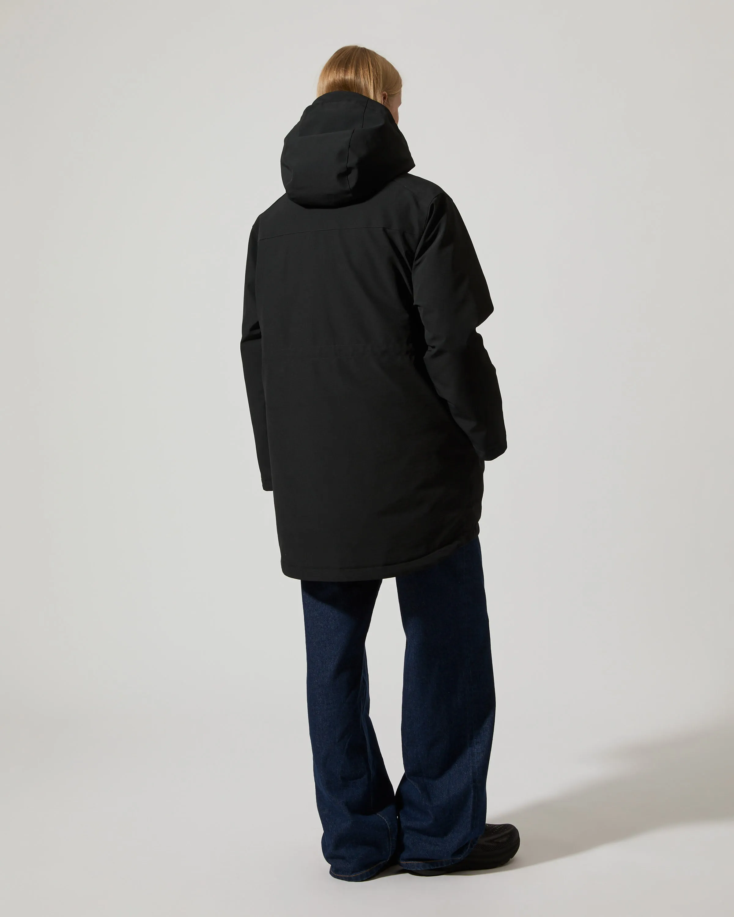 Leana – Black