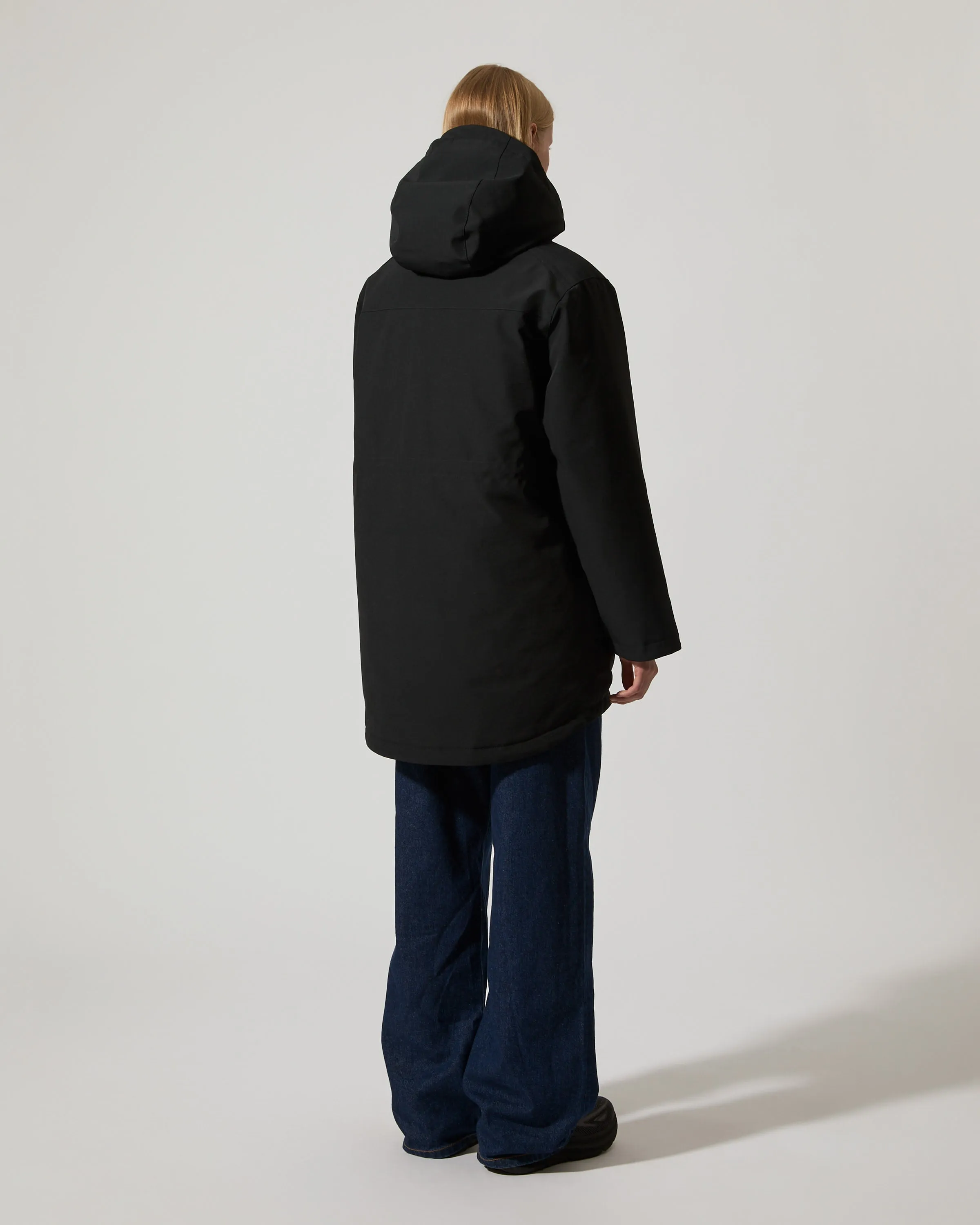 Leana – Black