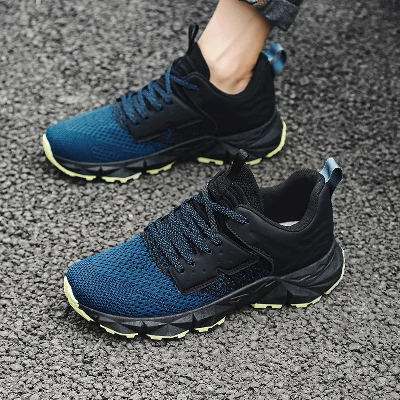 Lucan Bolt Sneakers