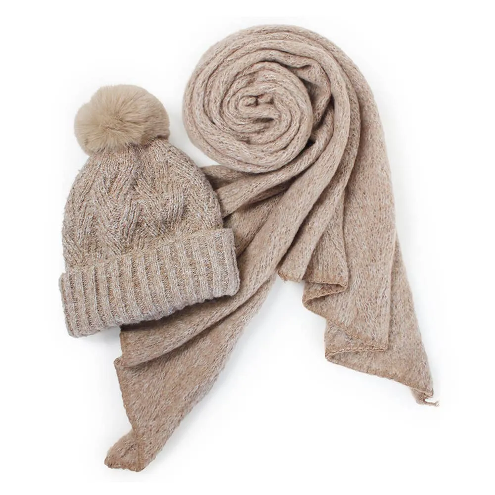 Lurex Knit Hat Scarf Set