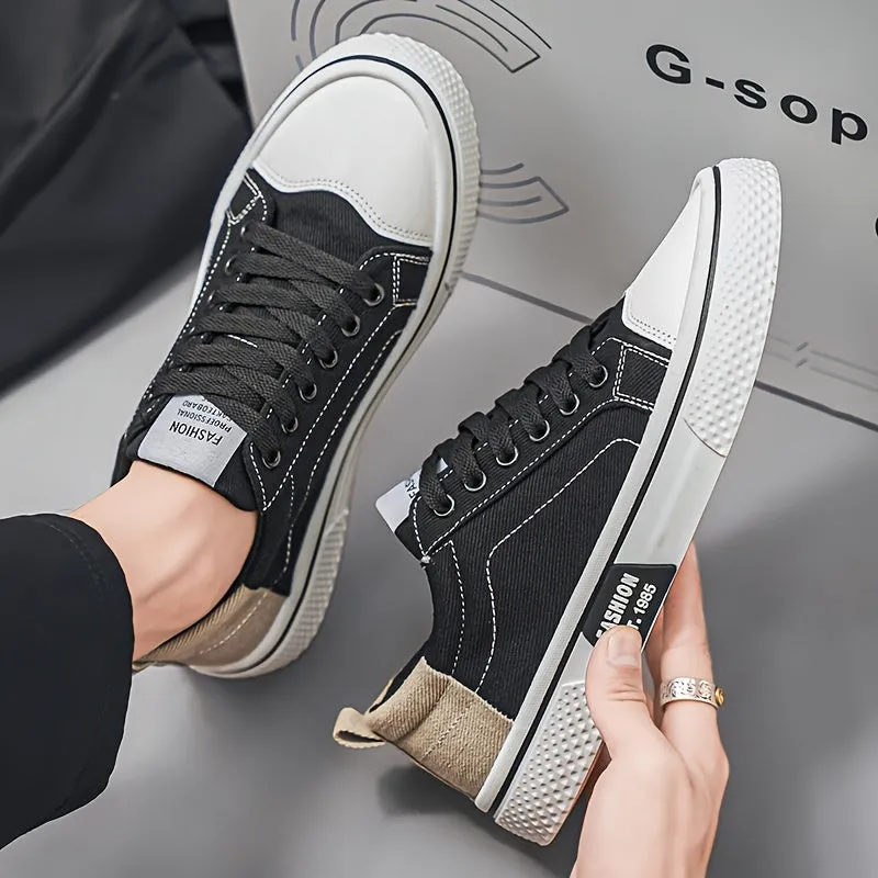 Men's Low-Top Canvas Sneakers - Breathable, Lightweight, and Stylish Casual Shoes with Geometric Design for Casual Attire