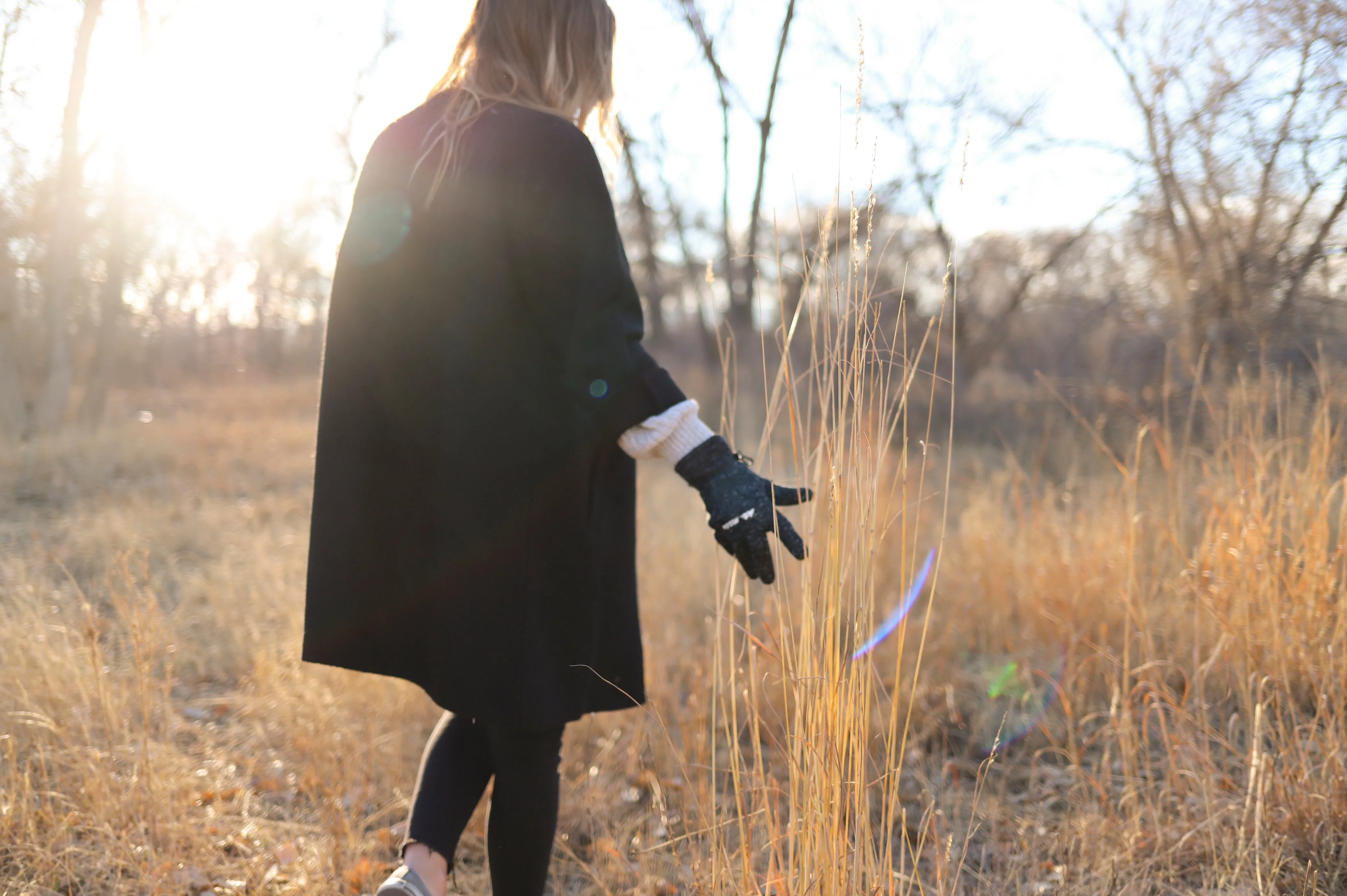 Mountain Made Knit Gloves For Men and Women