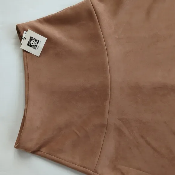 NEW Anne Klein Faux Suede A Line Skirt 4 Brown