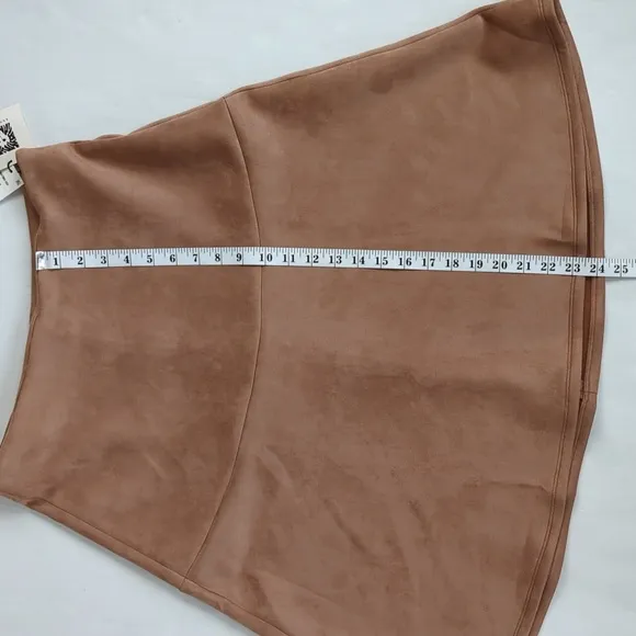 NEW Anne Klein Faux Suede A Line Skirt 4 Brown