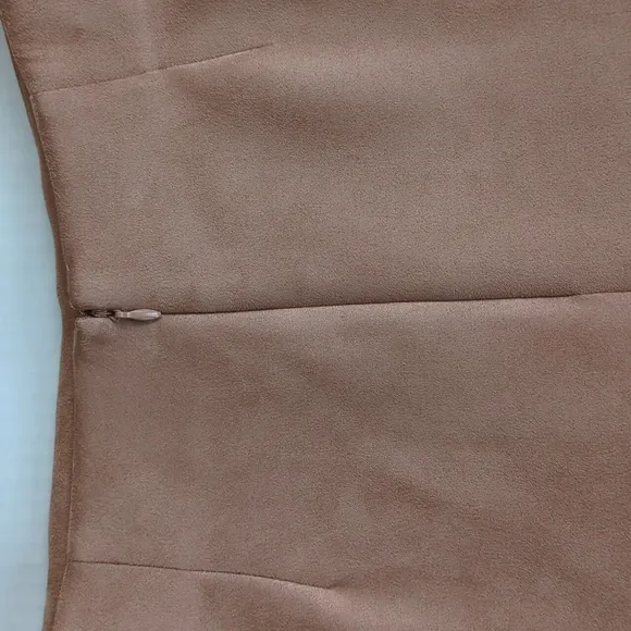 NEW Anne Klein Faux Suede A Line Skirt 4 Brown