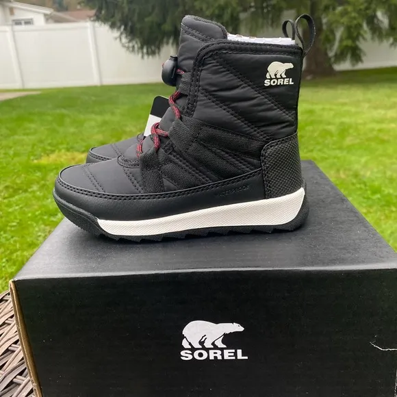 NIB/NWT Sorel Kids' Whitney™ II Short Waterproof Insulated Boot in Black(Sz 10)