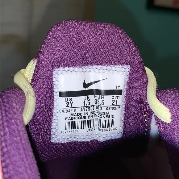 Nike Air Max Plus Sneakers
