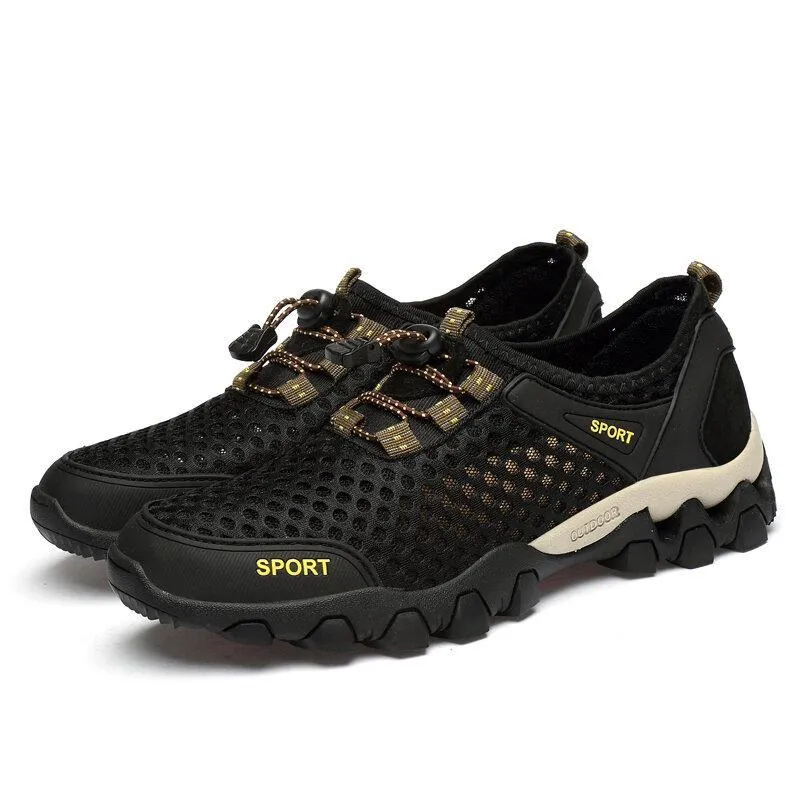 Outdoor shoes for men