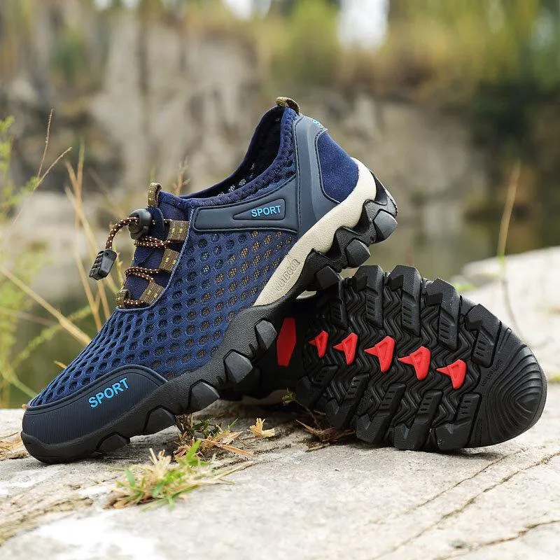 Outdoor shoes for men