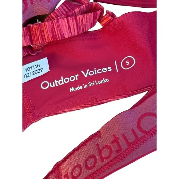 Outdoor Voices Size S Flow Low Coverage Cut Out Sports Bra in Rose Garden - New