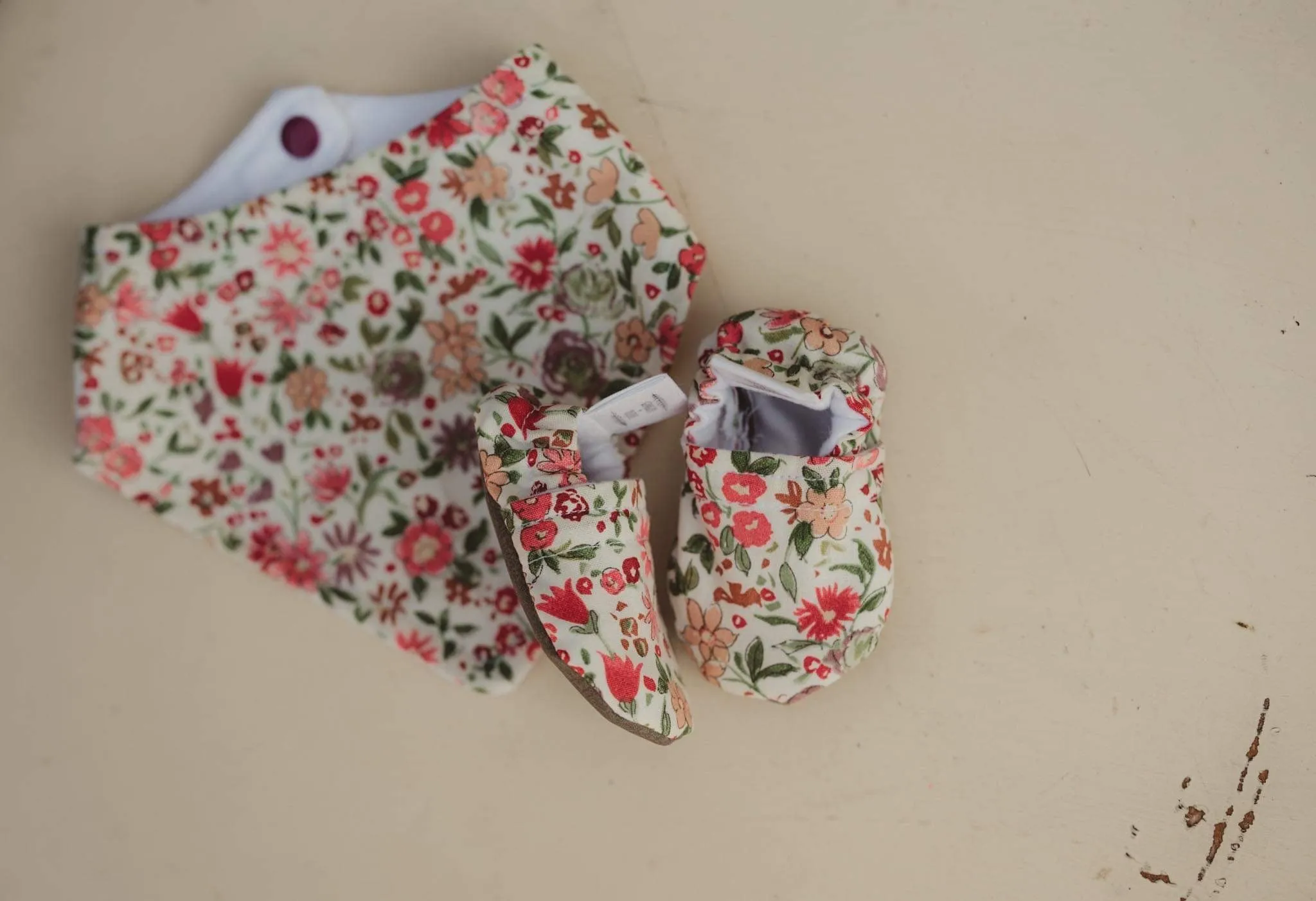 Pink & Red Floral Soft Soled Baby Shoes Bib