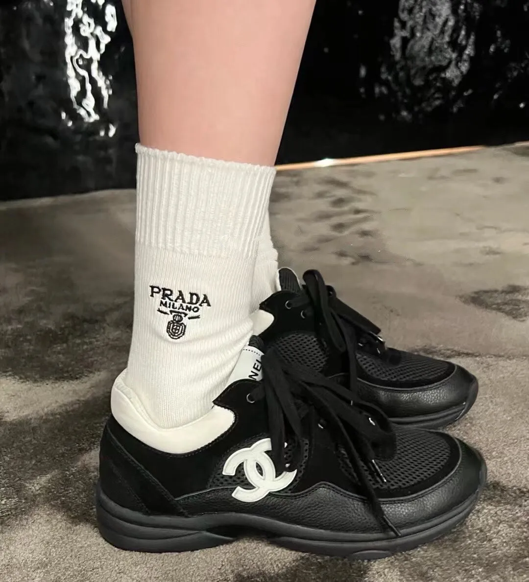Resort Collection Casual Sneakers