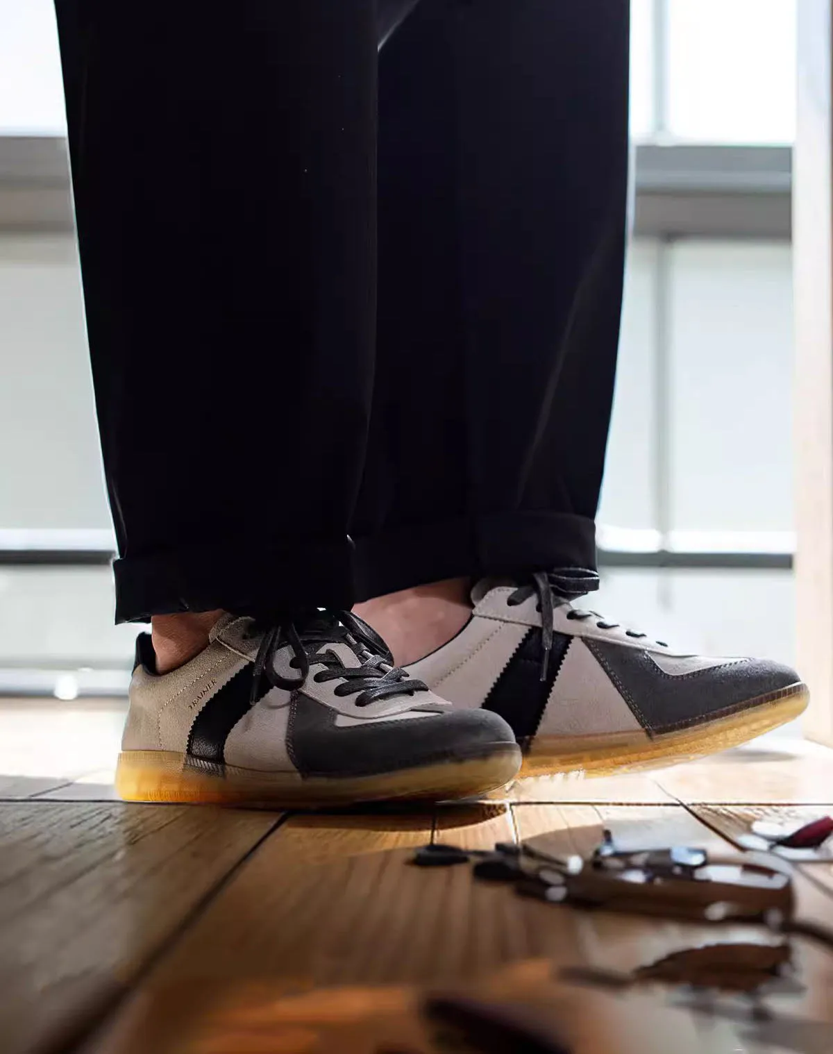Retro Volcanic Rock Moral All-Match Sports Men's Casual Shoes