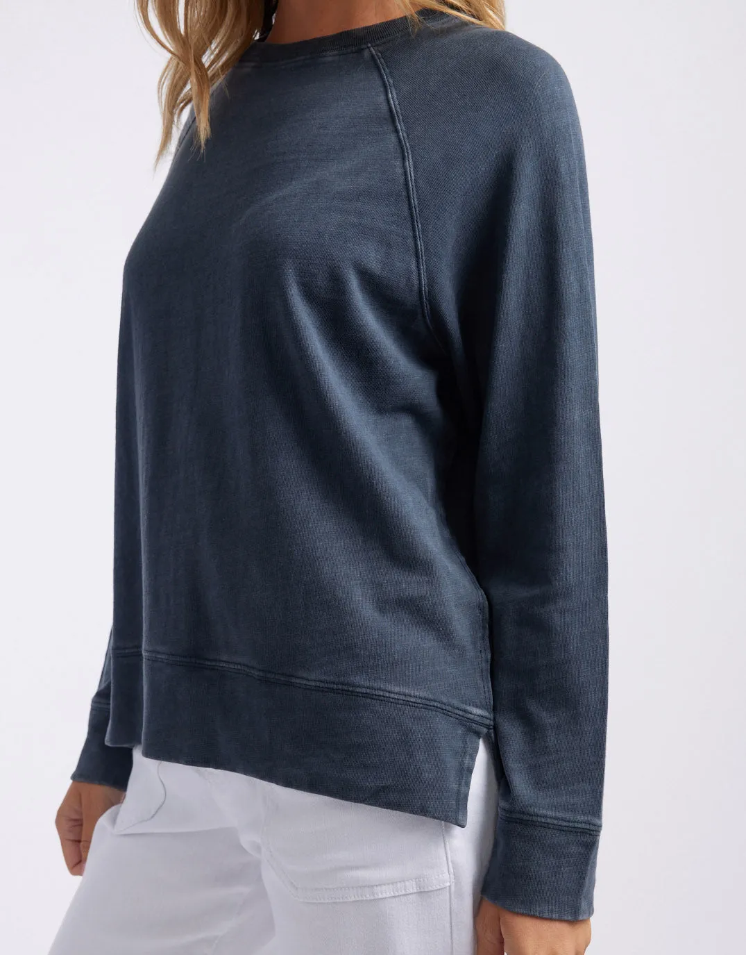 Sunset Throw On Top - Washed Navy
