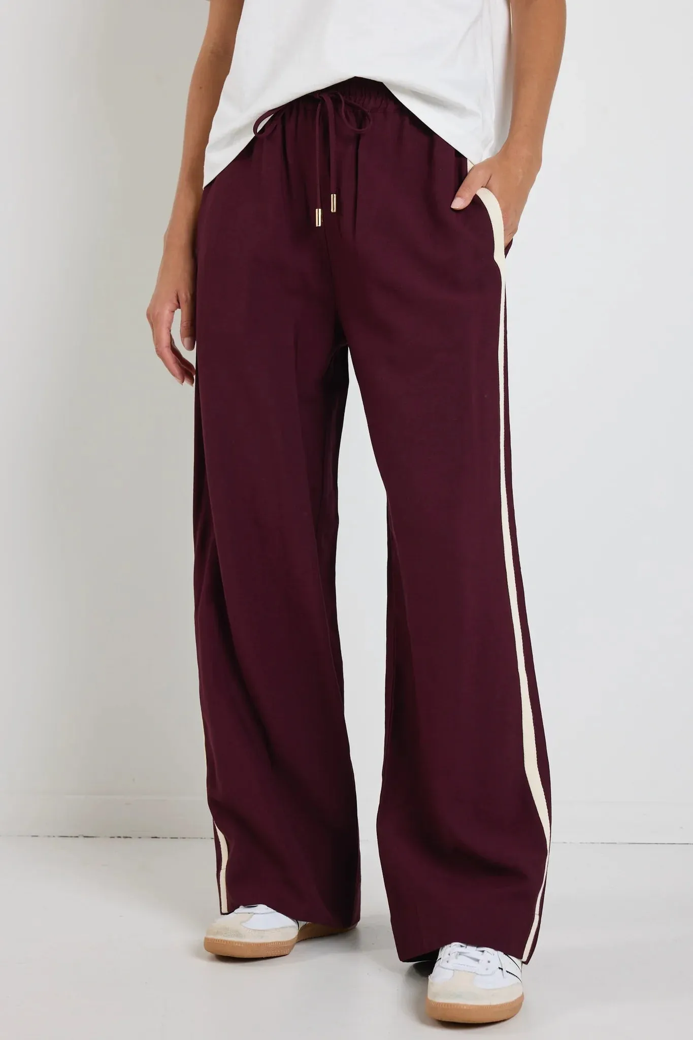 Townie Side Stripe Pant Burgundy