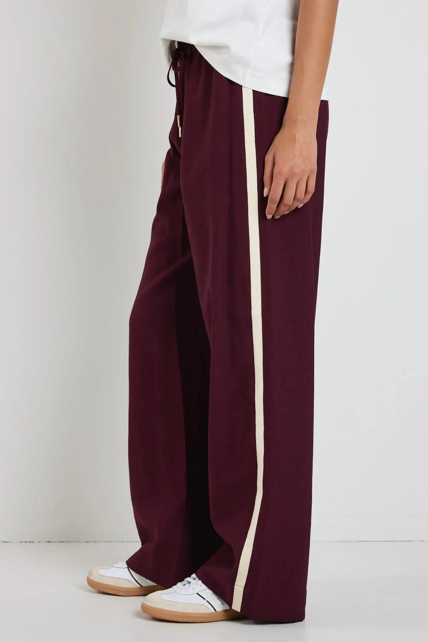Townie Side Stripe Pant Burgundy