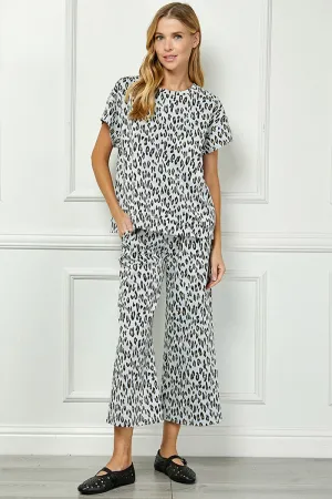 Two-Piece Grey Animal Print Lounge Set